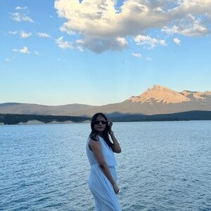 Meet your Posher, Abinaya